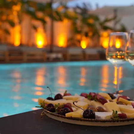 Q Alacati Luxury B&B Çeşme